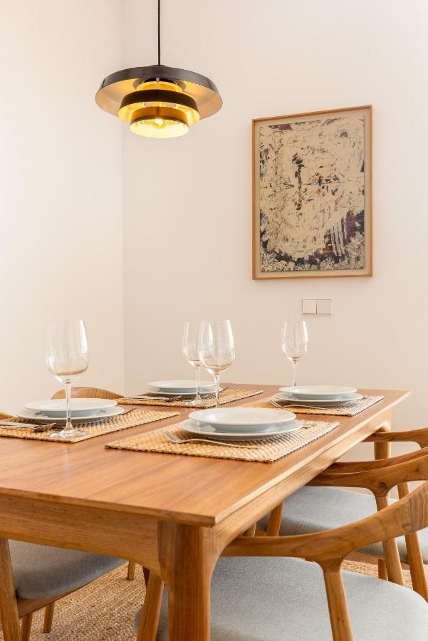 Sunny Loft In Downtown Porto With Private Parking Apartment Luaran gambar