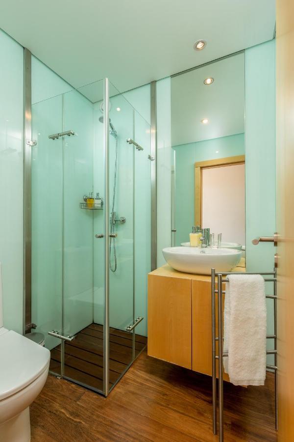 Sunny Loft In Downtown Porto With Private Parking Apartment Luaran gambar